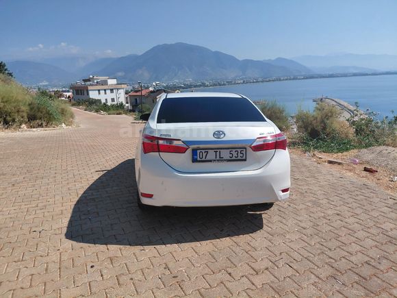 Sahibinden Toyota Corolla 1.6 Advance 2015 Model