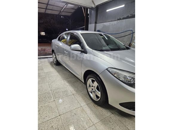 Sahibinden Renault Fluence 1.5 dCi Touch Plus 2015 Model