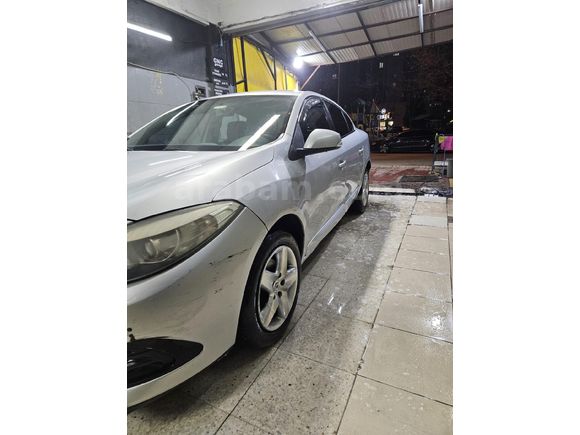Sahibinden Renault Fluence 1.5 dCi Touch Plus 2015 Model