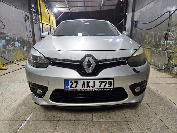 Sahibinden Renault Fluence 1.5 dCi Touch Plus 2015 Model