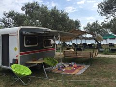 Pino Cachalote 750kg altı, 2+1, yola çıkmaya hazır çekme karavan
