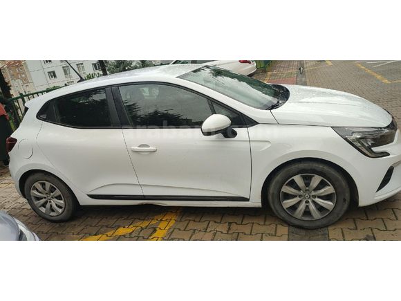 Sahibinden Renault Clio 1.0 SCe Joy 2022 Model