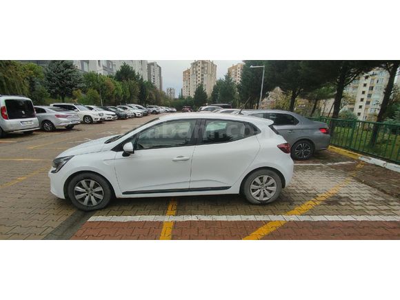 Sahibinden Renault Clio 1.0 SCe Joy 2022 Model