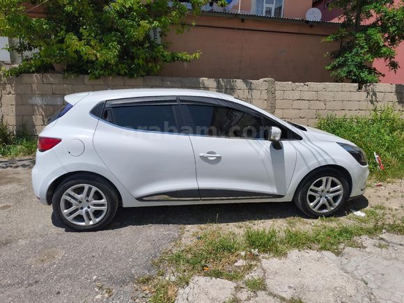 Sahibinden Renault Clio 1.5 dCi Joy 2017 Model  78.000 km Beyaz