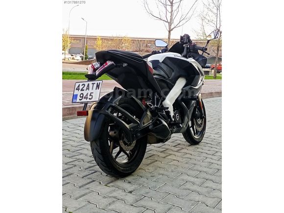 RS 200 2023 MODEL KASA BEYAZ ŞASE 13.000 BİN KMde HASAR KAYITSIZ