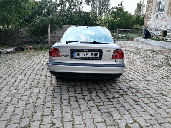 Sahibinden Ford Mondeo 2.0 GLX 1994 Model
