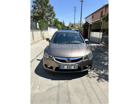 Sahibinden Lansman Renk  Honda Civic 1.6i VTEC Elegance 2010 Model 