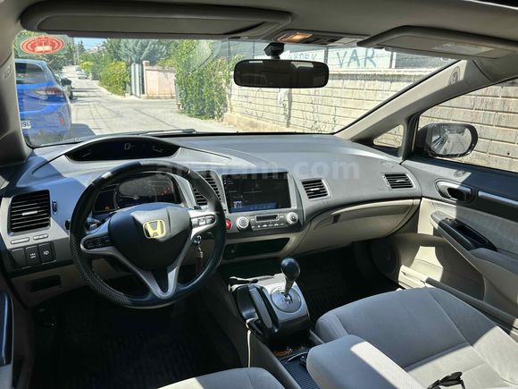 Sahibinden Lansman Renk  Honda Civic 1.6i VTEC Elegance 2010 Model 