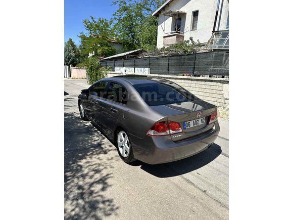 Sahibinden Lansman Renk  Honda Civic 1.6i VTEC Elegance 2010 Model 