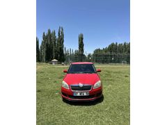 Sahibinden Skoda Fabia 1.2 Ambiente Dynamic 2011 Model  193.000 km Kırmızı