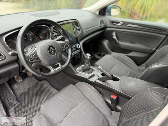 PARK35'DEN 2016 MEGANE 4 1.5 DCI TOUCH DEĞİŞENSİZ DÜŞÜK KM