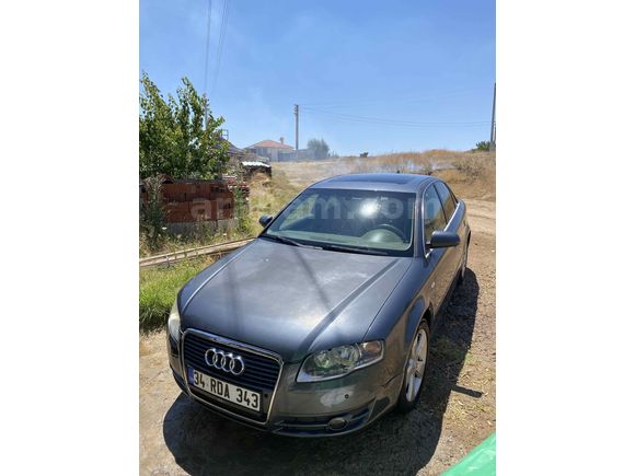 2006 AUDİ A4 EMSALSİZ TEMİZLİK OTOMATİK VİTES SUNROOFLU