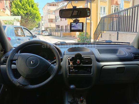 Sahibinden Renault Clio 1.5 dCi Alize 2004 Model 