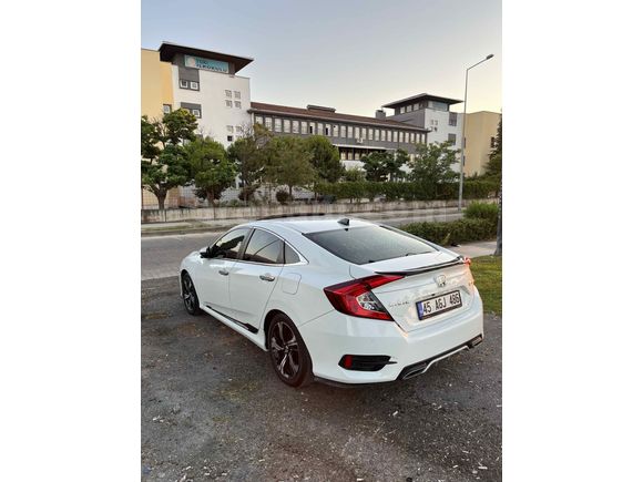 Sahibinden Honda Civic 1.5 i-VTEC Executive Plus 2021 Model 