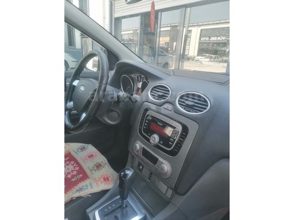 Sahibinden Ford Focus 1.6 Titanium 2011 Model