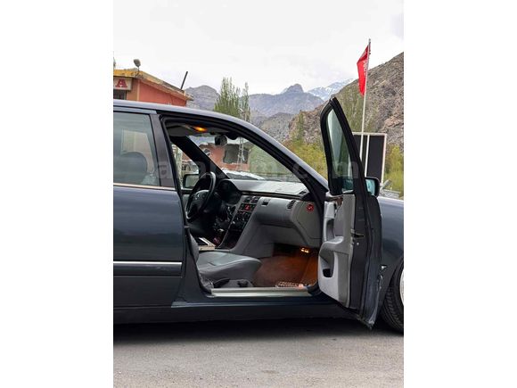 Sahibinden Mercedes - Benz E 200 Elegance 1997 Model 