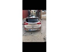 Sahibinden Hyundai i30 1.6 CRDi Style Design Pack 2015 Model 
