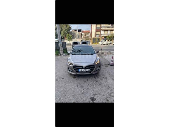 Sahibinden Hyundai i30 1.6 CRDi Style Design Pack 2015 Model 