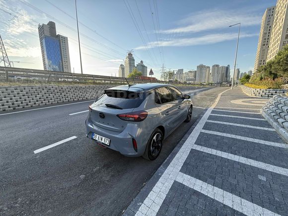 Sahibinden Opel Corsa-e GS 2023 Model 