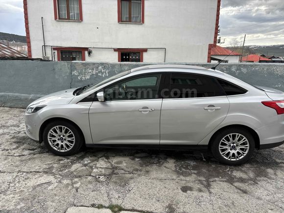 Sahibinden Ford Focus 1.6 TDCi Titanium 2012 Model 