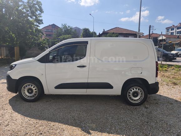Sahibinden Opel Combo 1.5 CDTI Edition 2025 Model İstanbul