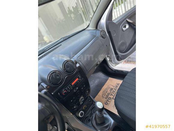 2011 DACIA DUSTER 4 × 4 DAĞ KEÇİSİ KREDİ KARTINA 12 TAKSİT