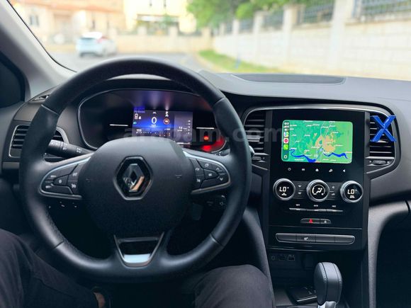 Sahibinden Renault Megane 1.3 TCe Icon 2025 Model 