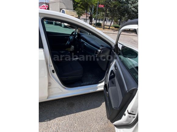 Sahibinden Toyota Corolla 1.6 Advance 2014 Model