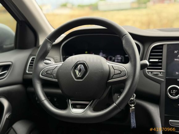 2026 MODEL MEGANE 4 TOUCH 1.3 TCE HATASIZ BOYASIZ