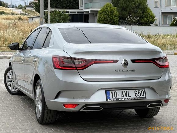 2026 MODEL MEGANE 4 TOUCH 1.3 TCE HATASIZ BOYASIZ