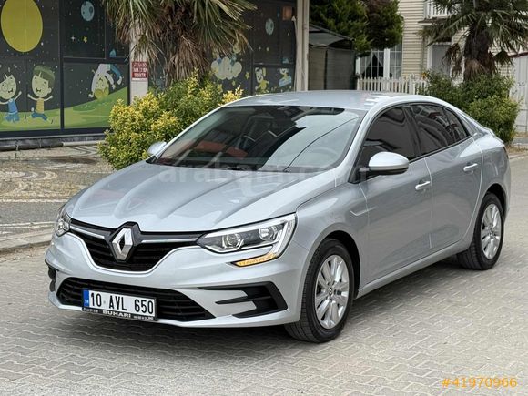 2026 MODEL MEGANE 4 TOUCH 1.3 TCE HATASIZ BOYASIZ