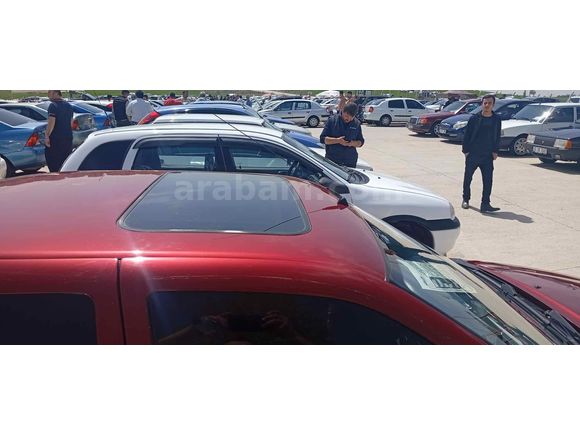 Sanruflu sıkıntız Ford Escort 1.6 CLX 1999model üste verilir