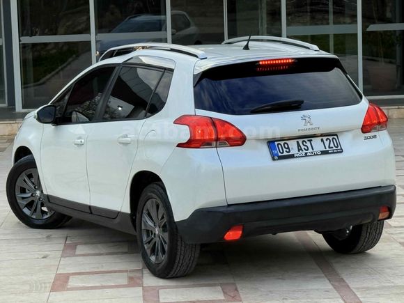 Sahibinden Peugeot 2008 1.2 PureTech Access 2014 Model İzmir