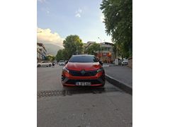 Sahibinden Renault Clio 1.0 TCe Techno Esprit Alpine 2024 Model