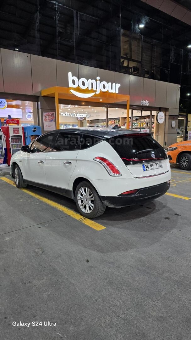 Sahibinden Lancia Delta 1.6 MJet 2011 Model İstanbul 210.000 km Diğer 3