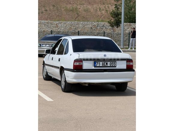 Sahibinden Opel Vectra 2.0 GLS 1996 Model 