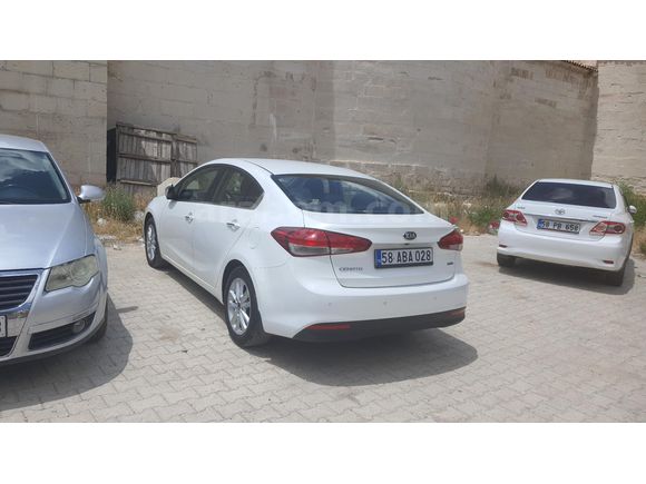 Sahibinden Kia Cerato 1.6 CRDi Concept Plus 2016 Model Sivas