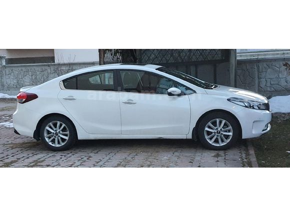 Sahibinden Kia Cerato 1.6 CRDi Concept Plus 2016 Model Sivas