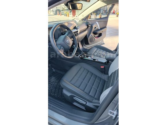 Citroen C4 1.2 PureTech Max 2025 Model  3.000 km Gri (metalik)