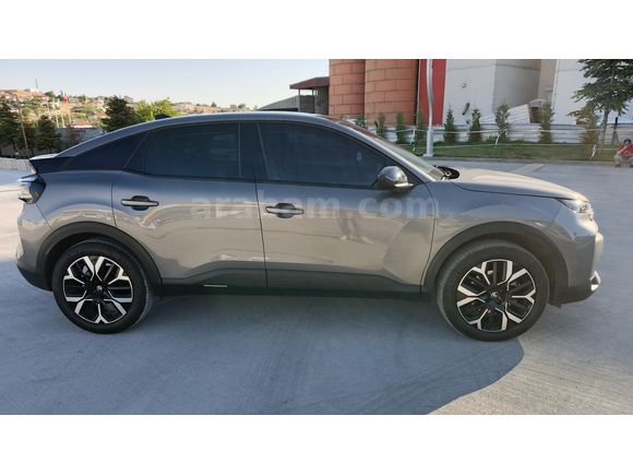 Citroen C4 1.2 PureTech Max 2025 Model  3.000 km Gri (metalik)