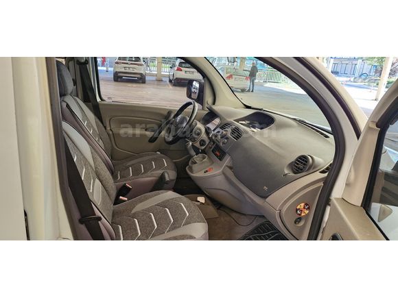 Sahibinden Renault Kangoo Multix 1.5 dCi Authentique 2009 Model