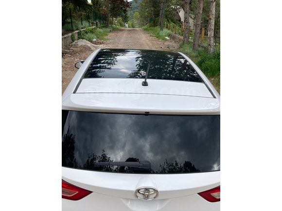Sahibinden Toyota Auris 1.4 D-4D Active Skypack 78.000 km 2013 Model 
