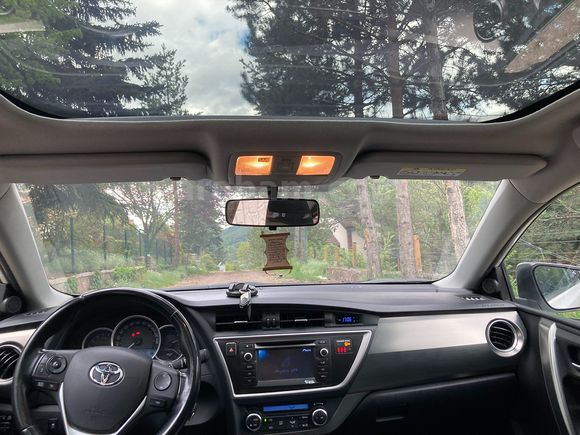 Sahibinden Toyota Auris 1.4 D-4D Active Skypack 78.000 km 2013 Model 