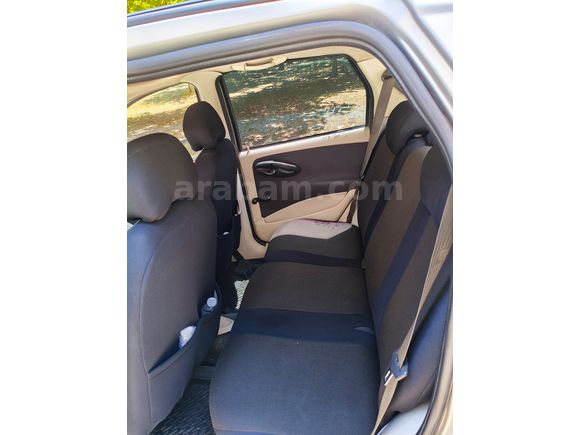 KLİMALI SUNROOFLU 1.3 MULTİJET PUNTO