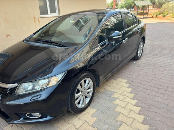 Sahibinden Honda Civic 1.6 Elegance 2012 Model  173.600 km Siyah