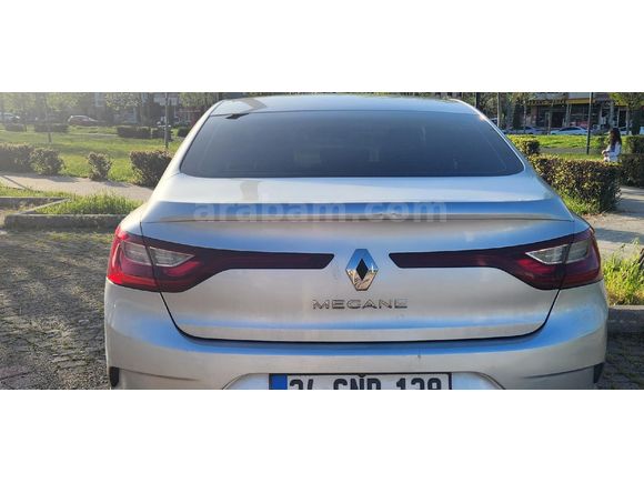 Sahibinden Renault Megane 1.5 Blue DCI Touch 2019 Model