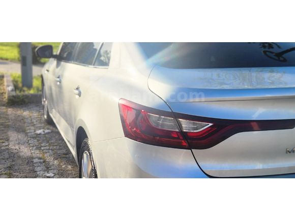 Sahibinden Renault Megane 1.5 Blue DCI Touch 2019 Model