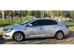 Sahibinden Renault Megane 1.5 Blue DCI Touch 2019 Model