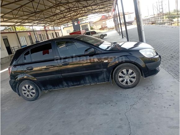 Sahibinden Kia Rio 1.4 EX Advance 2006 Model