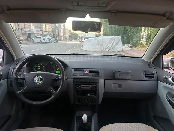 10 Yıllık sahibinden temiz sanroflu Fabia